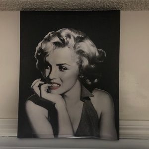 Marilyn black and red framed poster